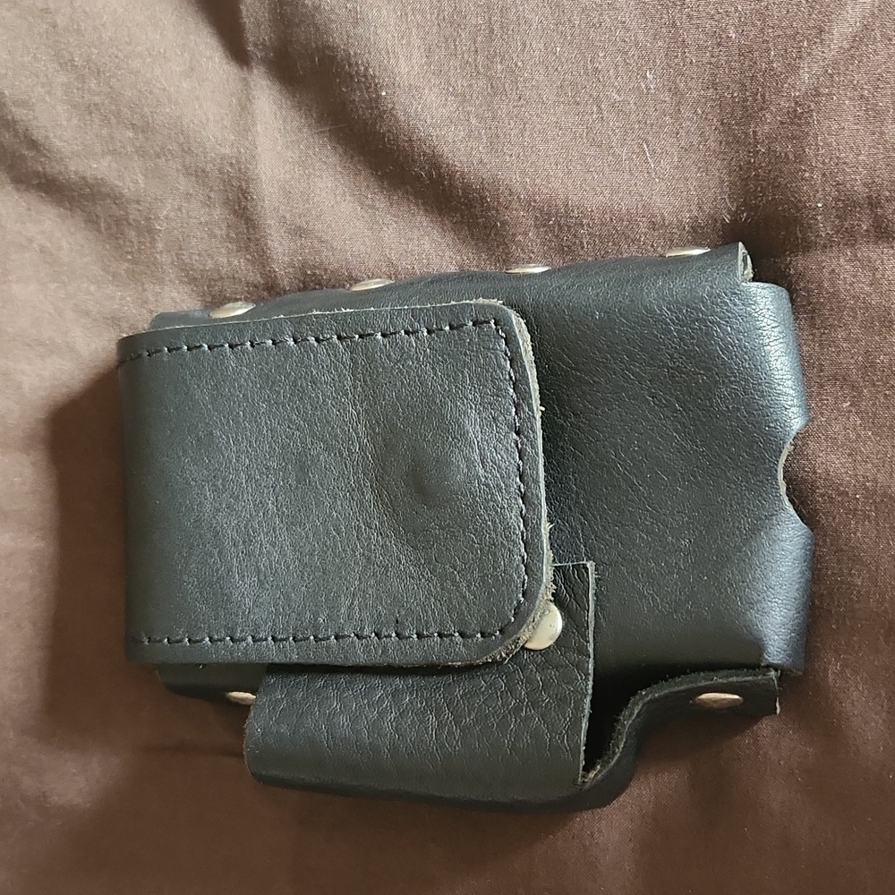 Cigarette case